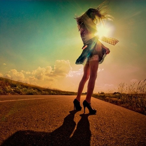 汤芳在METCN的成名经历简介
